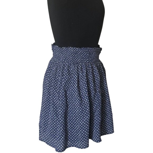 Old Navy Mini Stretch Flare Pull-on Skirt Geometric Print Cotton Junior Size M - Picture 2 of 11